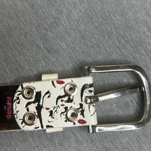 Vintage Volcom leather belt size 34-38 - Picture 5 of 17